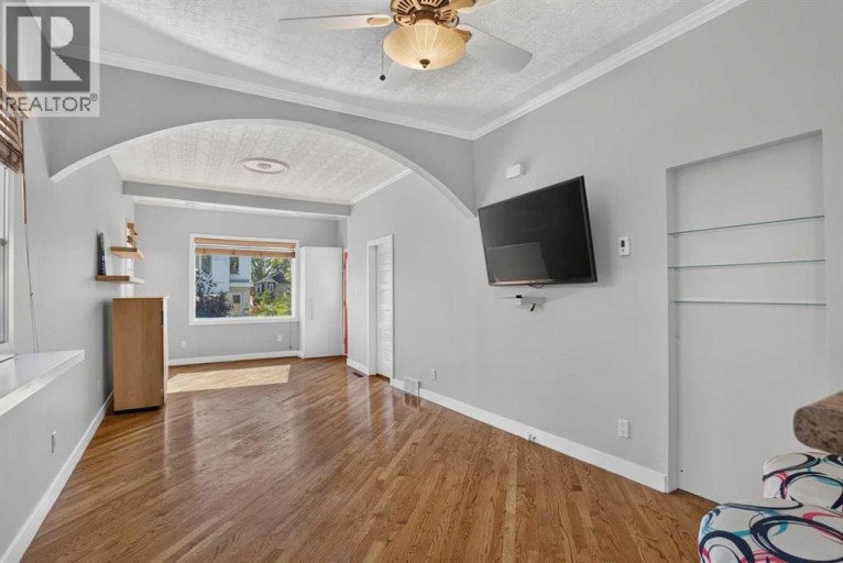 1040 19 Avenue SE, Calgary, Alberta, T2G1M2