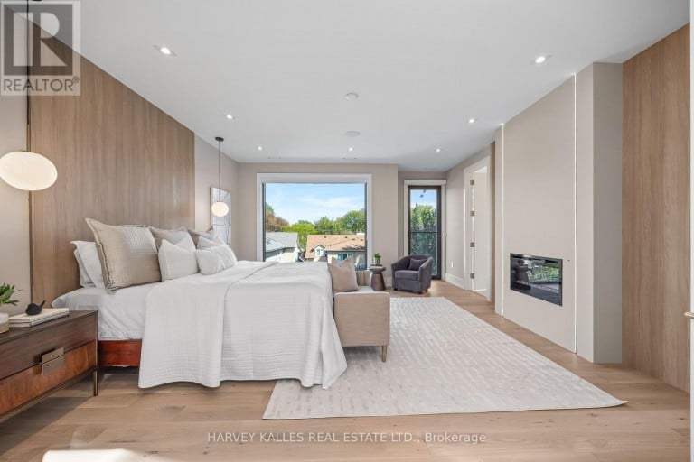 449 ELM ROAD, Toronto (Bedford Park-Nortown), Ontario, M5M3W8