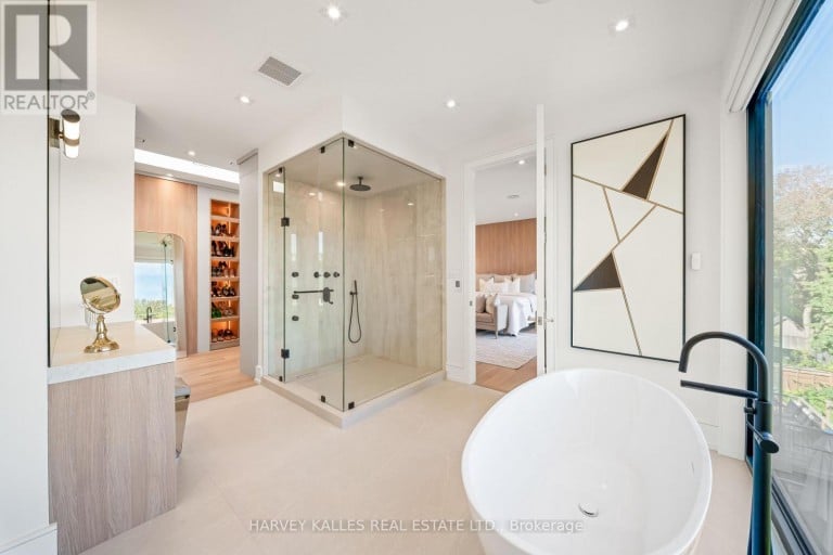 449 ELM ROAD, Toronto (Bedford Park-Nortown), Ontario, M5M3W8