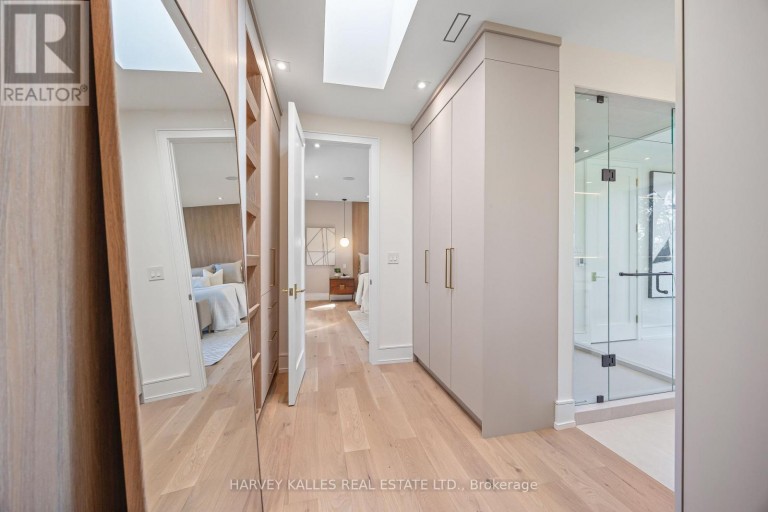 449 ELM ROAD, Toronto (Bedford Park-Nortown), Ontario, M5M3W8