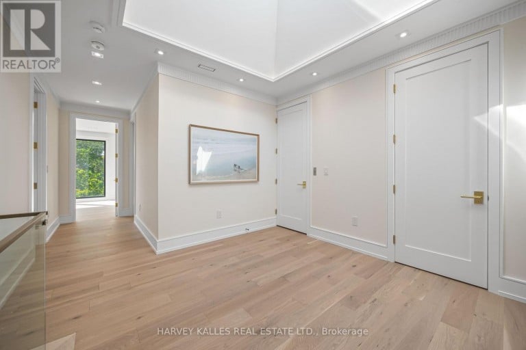 449 ELM ROAD, Toronto (Bedford Park-Nortown), Ontario, M5M3W8