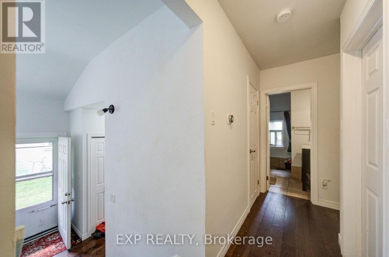 176 SEDGEMOUNT DRIVE, Toronto (Woburn), Ontario, M1H1Y2