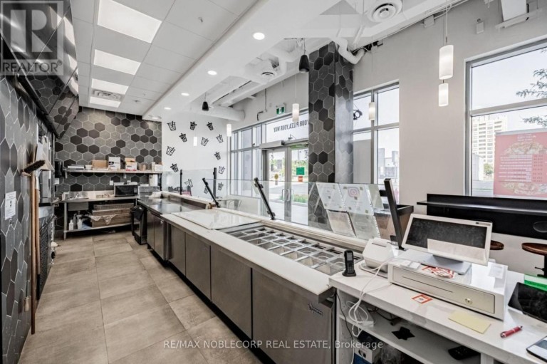 B - 205 QUEEN STREET E, Brampton (Queen Street Corridor), Ontario, L6W0C8