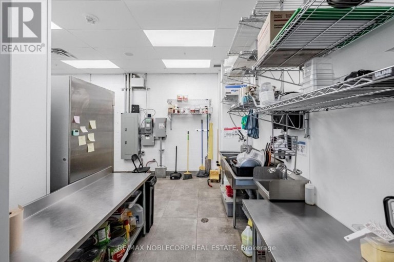 B - 205 QUEEN STREET E, Brampton (Queen Street Corridor), Ontario, L6W0C8