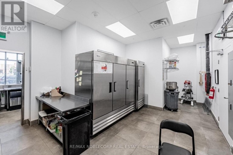 B - 205 QUEEN STREET E, Brampton (Queen Street Corridor), Ontario, L6W0C8