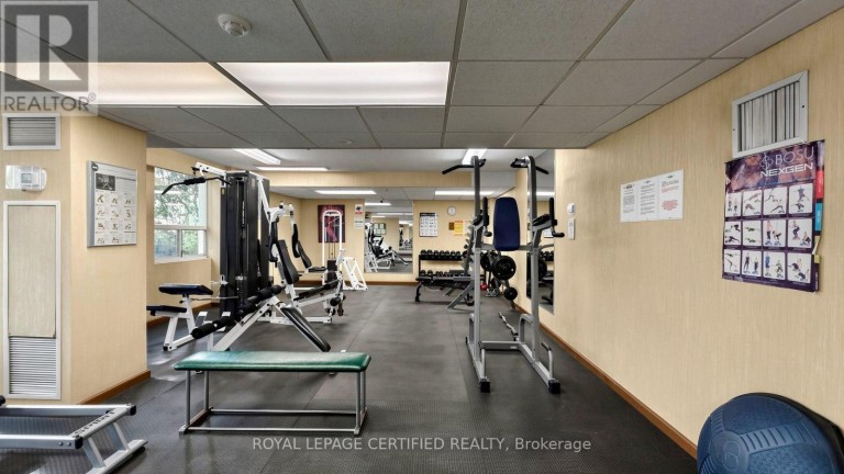802 - 3650 KANEFF CRESCENT, Mississauga (Mississauga Valleys), Ontario, L5A4A1