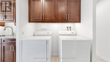 802 - 3650 KANEFF CRESCENT Mississauga (Mississauga Valleys) Ontario photo 19