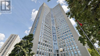 802 - 3650 KANEFF CRESCENT Mississauga (Mississauga Valleys) Ontario photo 2