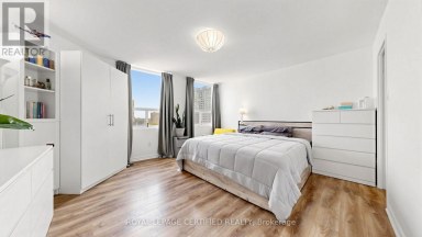 802 - 3650 KANEFF CRESCENT Mississauga (Mississauga Valleys) Ontario photo 30