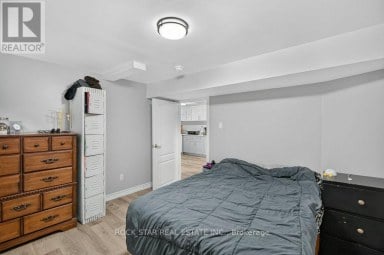40 CLARENDON AVENUE Hamilton (Balfour) Ontario photo 34