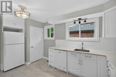 40 CLARENDON AVENUE Hamilton (Balfour) Ontario photo 9
