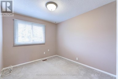 73 - 145 RICE AVENUE Hamilton (Fessenden) Ontario photo 24