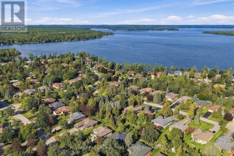 3 PORTS DRIVE, Kawartha Lakes (Bobcaygeon), Ontario, K0M1A0