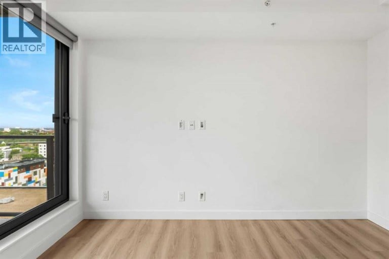 1208, 123 4 Street NE, Calgary, Alberta, T2E8K3