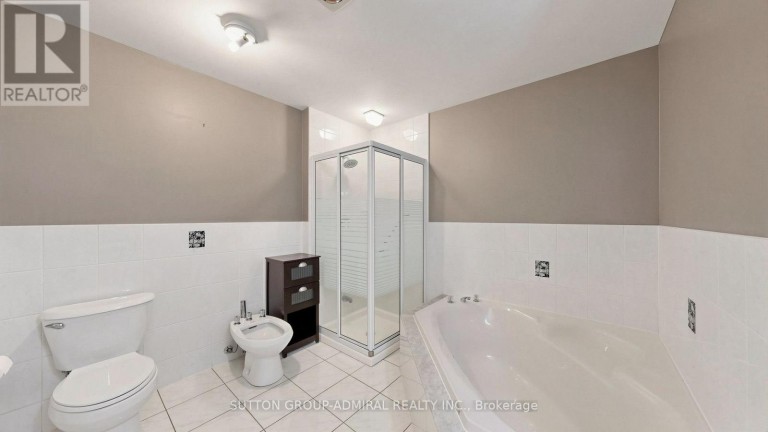 41 CAPTAIN ARMSTRONG LANE, Markham (Sherwood-Amberglen), Ontario, L3P3E1