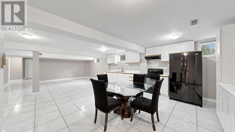 41 CAPTAIN ARMSTRONG LANE, Markham (Sherwood-Amberglen), Ontario, L3P3E1