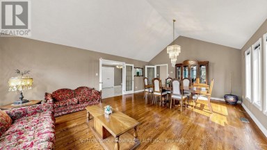 41 CAPTAIN ARMSTRONG LANE Markham (Sherwood-Amberglen) Ontario photo 9