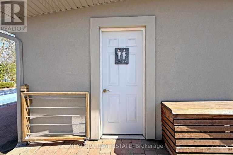 1423 BUNSDEN AVENUE, Mississauga (Sheridan), Ontario, L5H2B3
