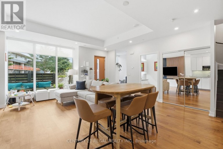 TH07 - 113 MCMAHON DRIVE, Toronto (Bayview Village), Ontario, M2K2X9
