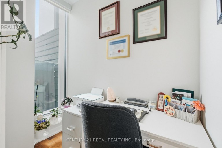 TH07 - 113 MCMAHON DRIVE, Toronto (Bayview Village), Ontario, M2K2X9