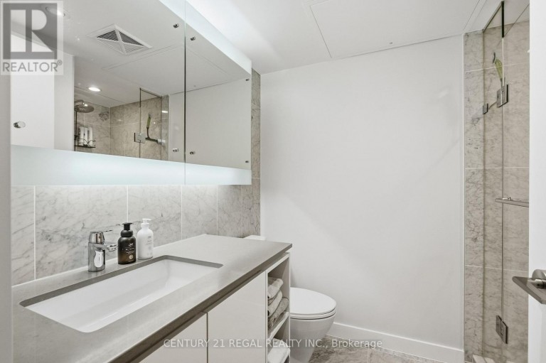 TH07 - 113 MCMAHON DRIVE, Toronto (Bayview Village), Ontario, M2K2X9