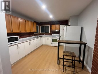 220 MCNAUGHTON AVENUE Oshawa (Central) Ontario photo 11