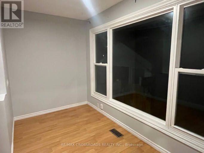 220 MCNAUGHTON AVENUE, Oshawa (Central), Ontario, L1H3B6