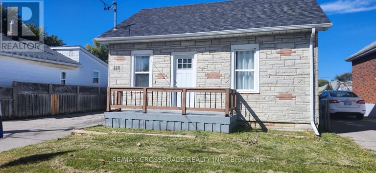220 MCNAUGHTON AVENUE, Oshawa (Central), Ontario, L1H3B6