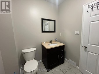 220 MCNAUGHTON AVENUE Oshawa (Central) Ontario photo 9