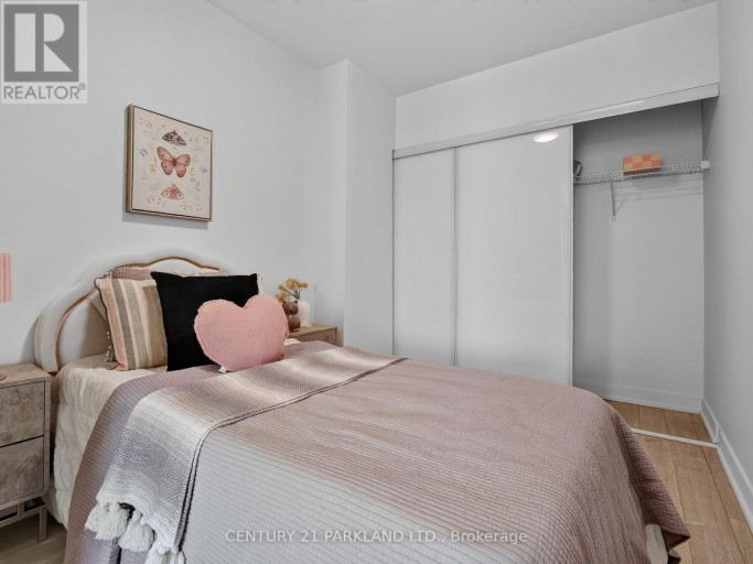 923 - 15 BASEBALL PLACE N, Toronto (South Riverdale), Ontario, M4M0E6