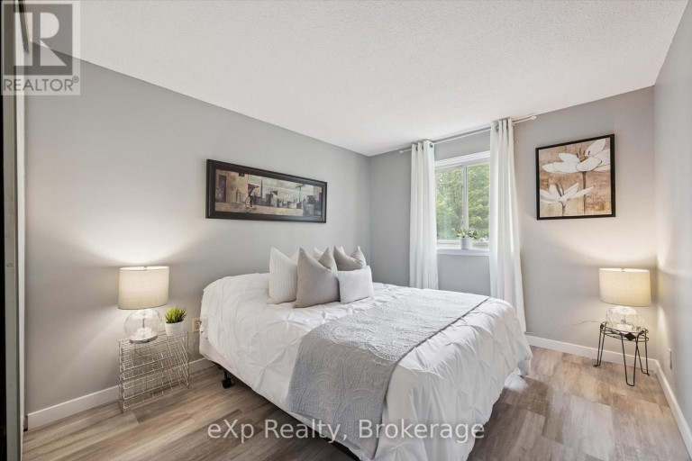 129 - 45 MARKSAM ROAD, Guelph (Willow West/Sugarbush/West Acres), Ontario, N1H6Y9