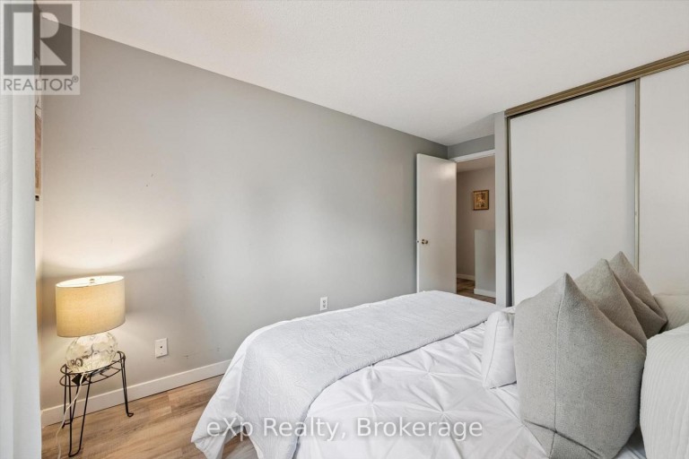 129 - 45 MARKSAM ROAD, Guelph (Willow West/Sugarbush/West Acres), Ontario, N1H6Y9