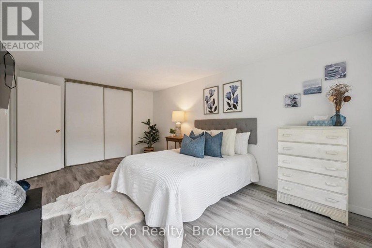 129 - 45 MARKSAM ROAD, Guelph (Willow West/Sugarbush/West Acres), Ontario, N1H6Y9