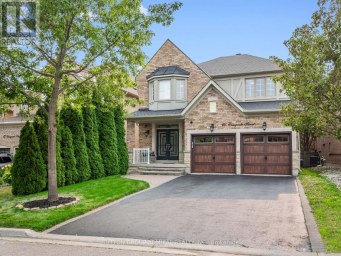 16 CRAIGVALE STREET Vaughan (Patterson) Ontario photo 1