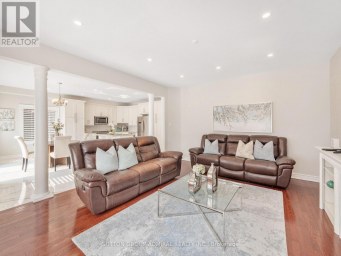 16 CRAIGVALE STREET Vaughan (Patterson) Ontario photo 15