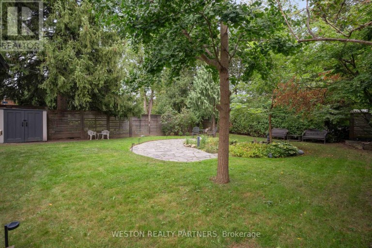 19 MATTICE ROAD, Toronto (Islington-City Centre West), Ontario, M9A1E1