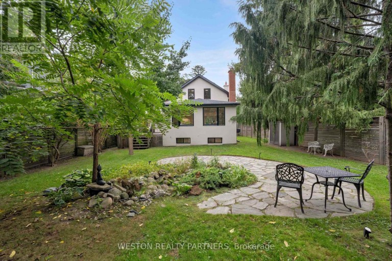 19 MATTICE ROAD, Toronto (Islington-City Centre West), Ontario, M9A1E1