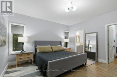 52 OAK RIDGE DRIVE Quinte West (Sidney Ward) Ontario photo 19