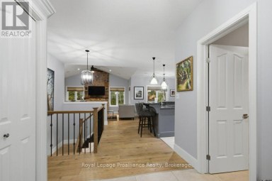 52 OAK RIDGE DRIVE Quinte West (Sidney Ward) Ontario photo 6