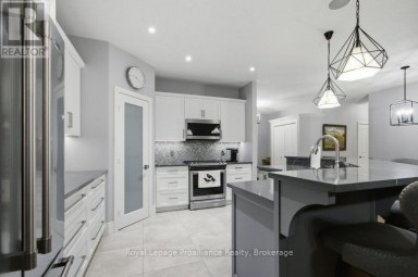 52 OAK RIDGE DRIVE Quinte West (Sidney Ward) Ontario photo 9