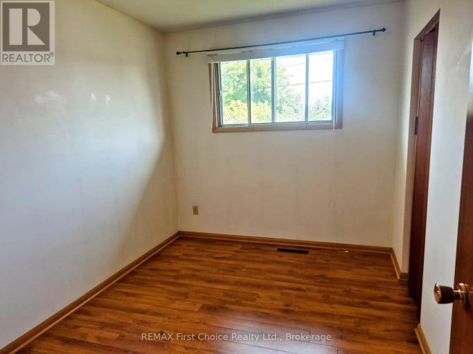418 WESTVIEW PLACE, Thunder Bay (Northwood Park), Ontario, P7C4M3