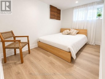 38 CAVOTTI CRESCENT Toronto (Bathurst Manor) Ontario photo 12