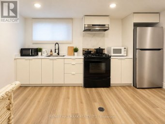 38 CAVOTTI CRESCENT Toronto (Bathurst Manor) Ontario photo 14