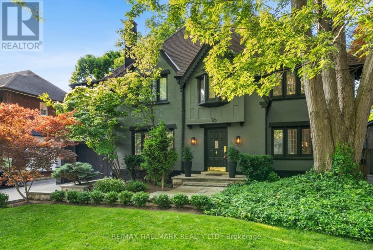 16 ELDERWOOD DRIVE, Toronto (Forest Hill South), Ontario, M5P1W5