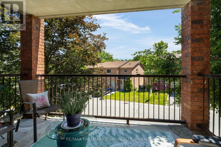 103 - 1 QUAIL CRESCENT, Barrie (Ardagh), Ontario, L4N6W9