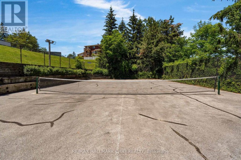 103 - 1 QUAIL CRESCENT, Barrie (Ardagh), Ontario, L4N6W9