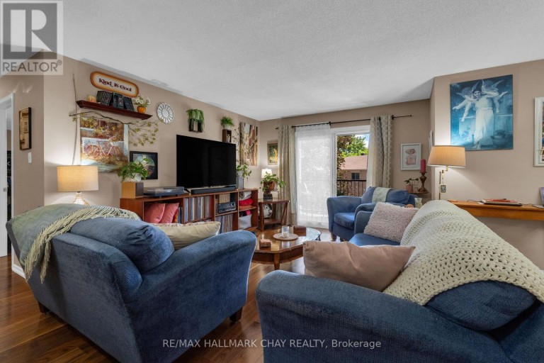 103 - 1 QUAIL CRESCENT, Barrie (Ardagh), Ontario, L4N6W9