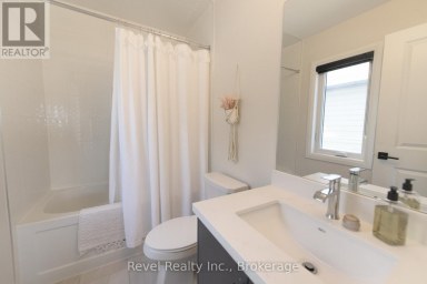 101 REED WAY Blue Mountains Ontario photo 18
