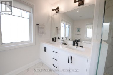 101 REED WAY Blue Mountains Ontario photo 22