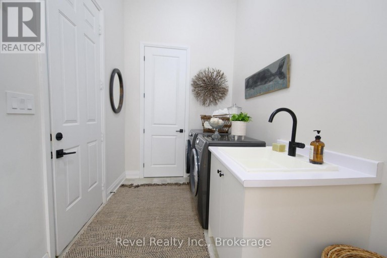 101 REED WAY, Blue Mountains, Ontario, L9Y0V1